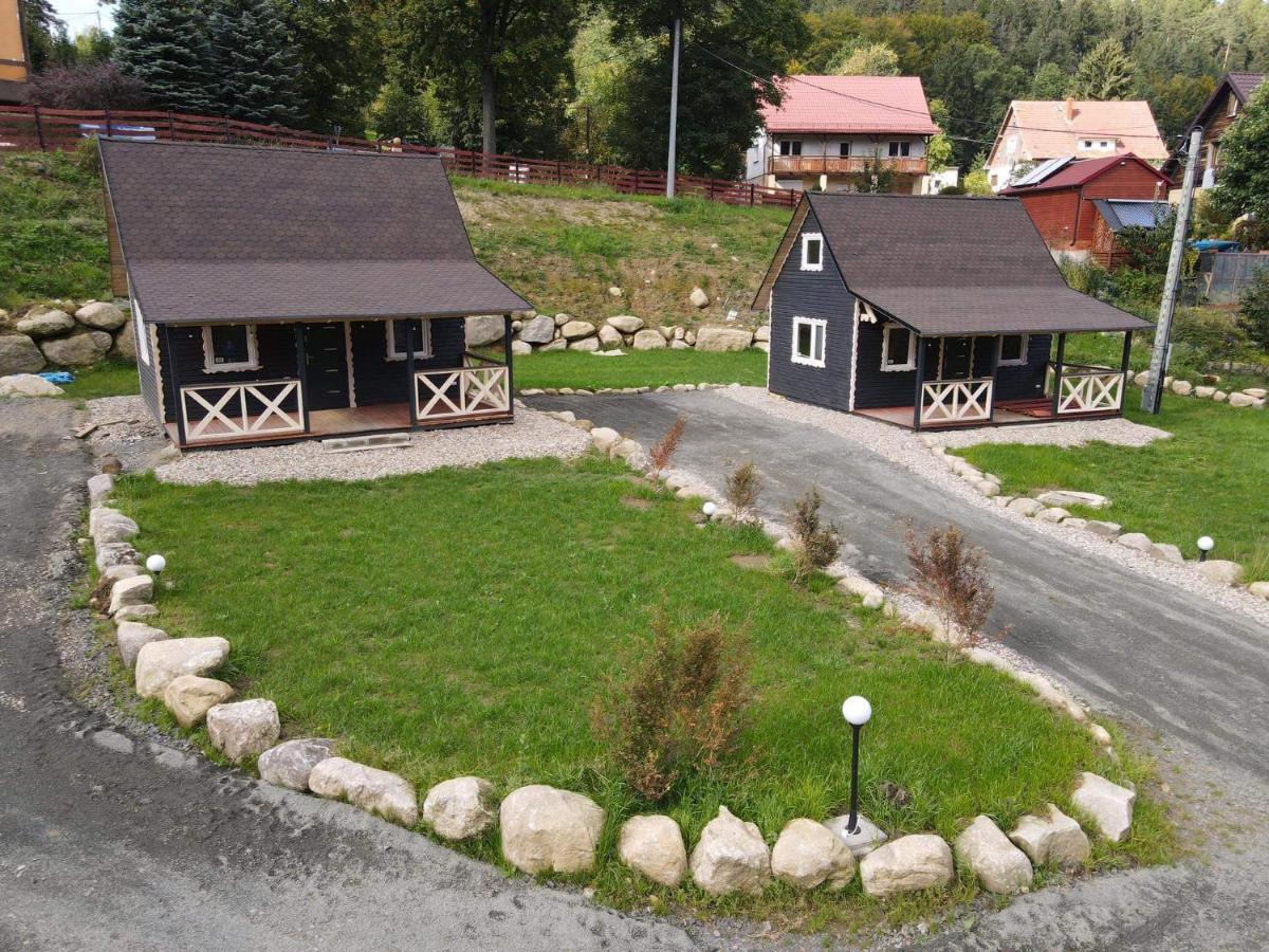 Dziedziniec Karkonoszy Holiday home *